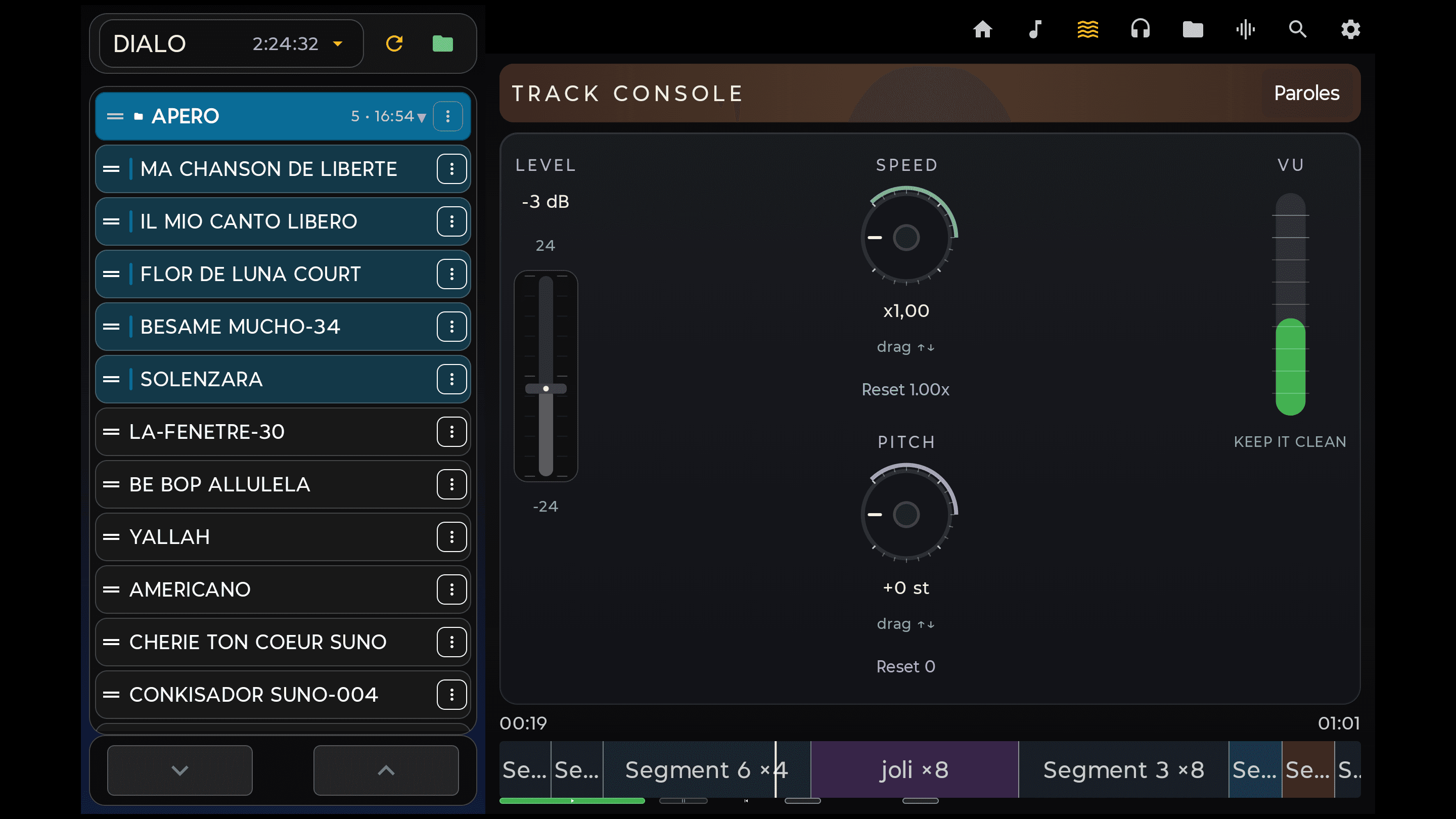 Console de piste de MusiMio avec réglages de niveau, vitesse et hauteur